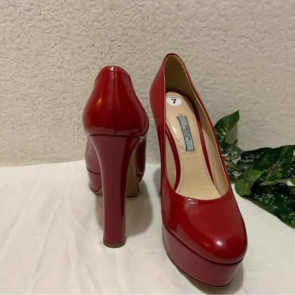 Prada | Red Patent Leather Platform Pumps Sz 37 1/2 - Picture 13 of 15